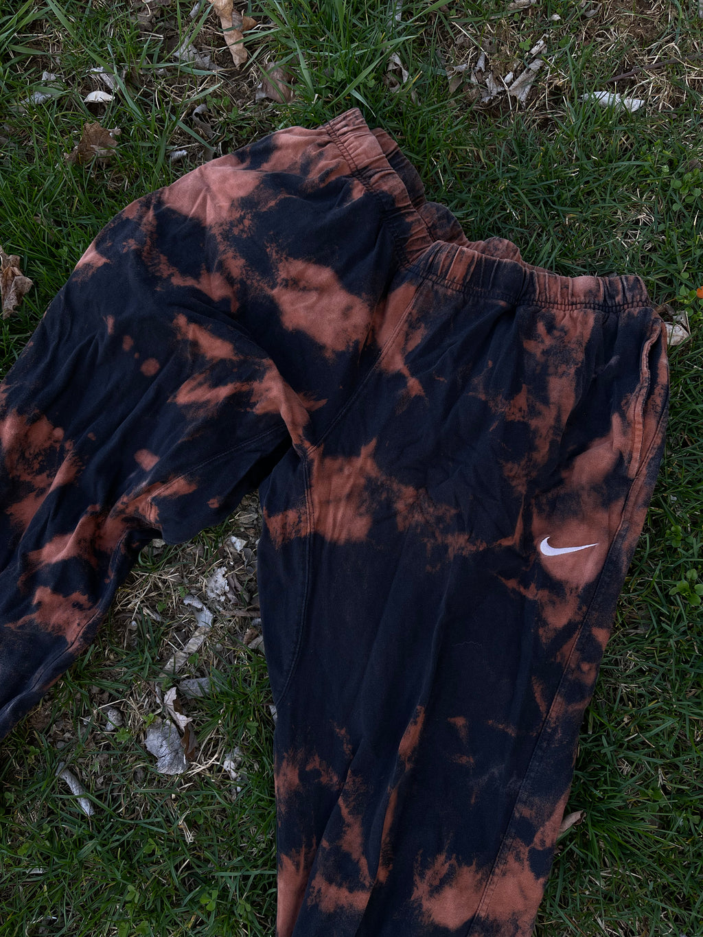 Bleach dye black sweatpants hot sale