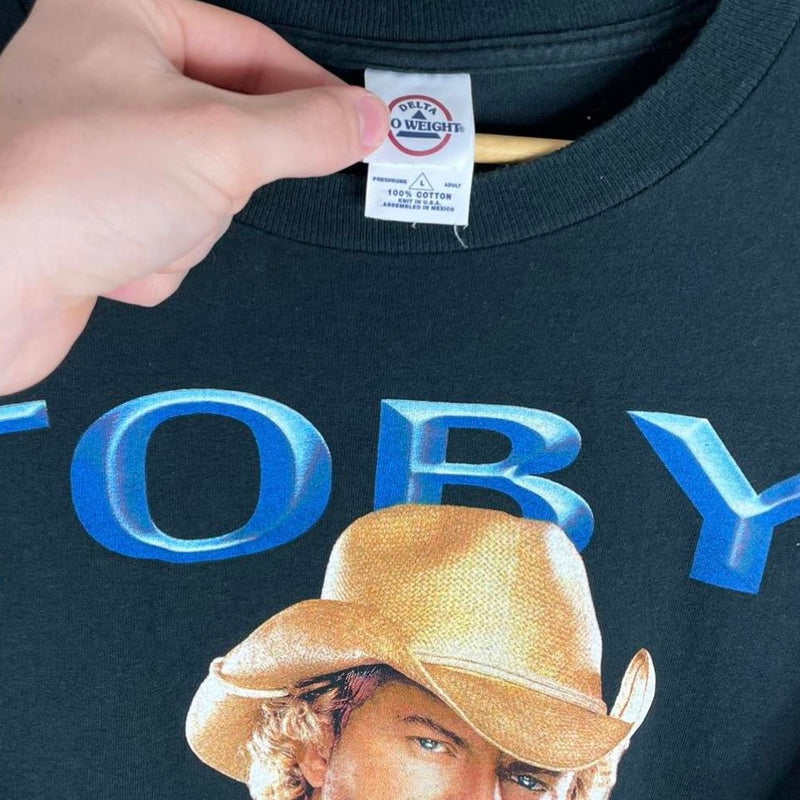 2005 Toby Keith Tee