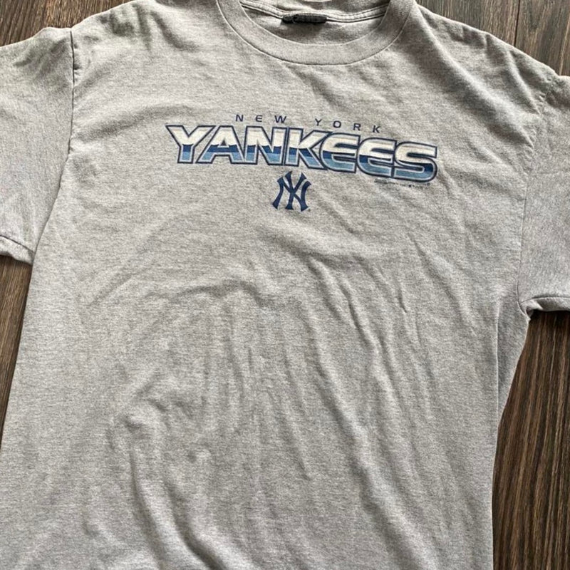2006 New York Yankees Tee
